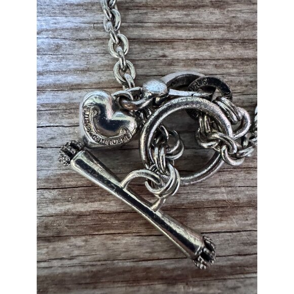Juicy Couture Logo Heart Silver Tone Chain Link Toggle Necklace 16” - Picture 8 of 8